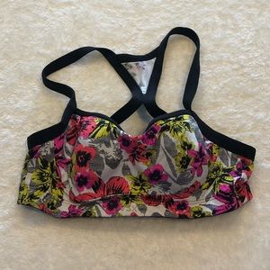 SOLD VSX Victoria Secret Sport - Sports Bra size 32B